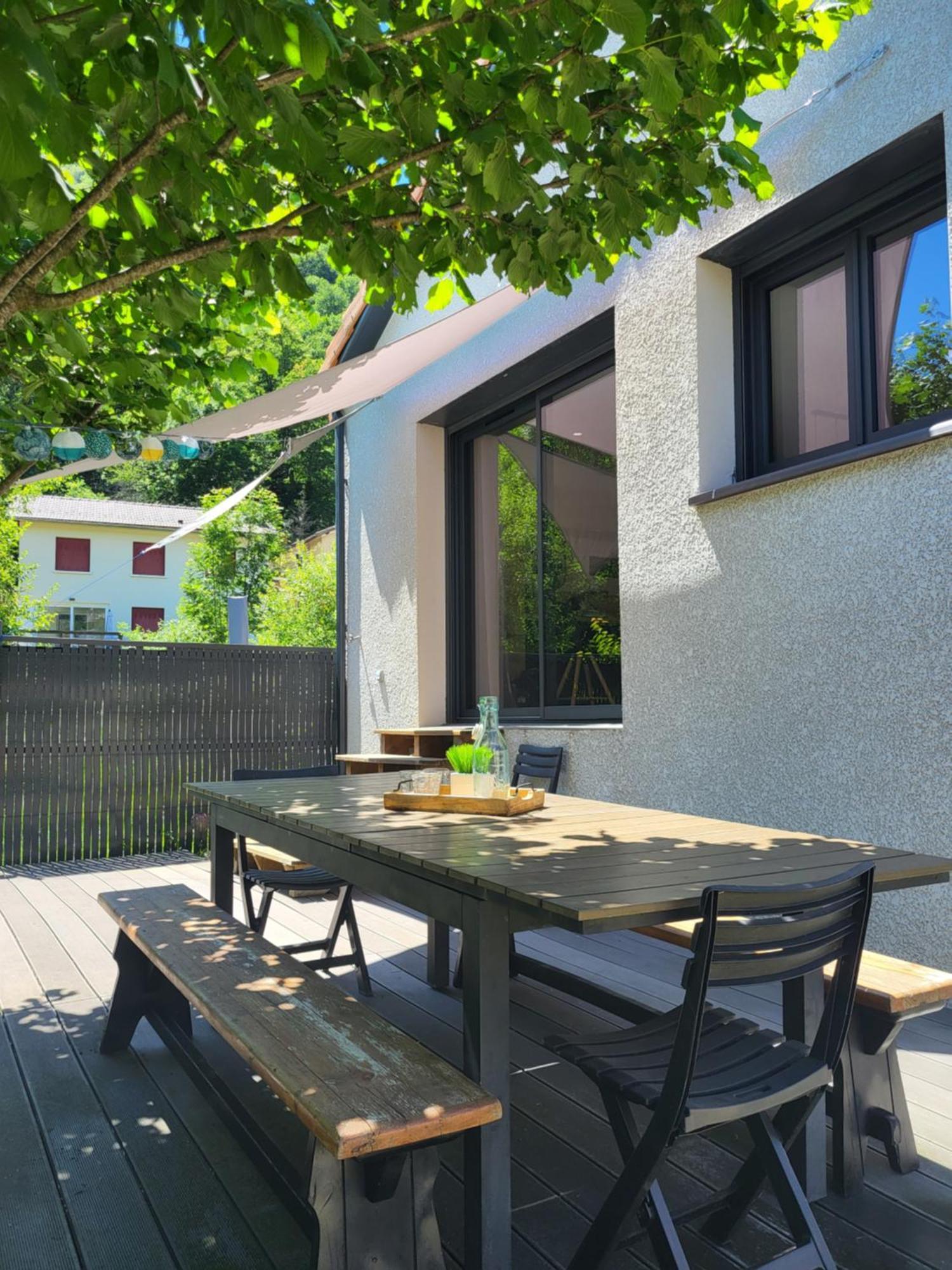 MAISON FAMILIALE 3 ch. au CENTRE D'AX Ax-les-Thermes Extérieur photo